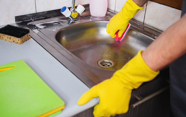 Hourlycleaning element